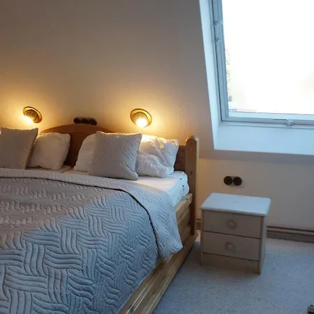 Semesterbostad Doktors Hus *